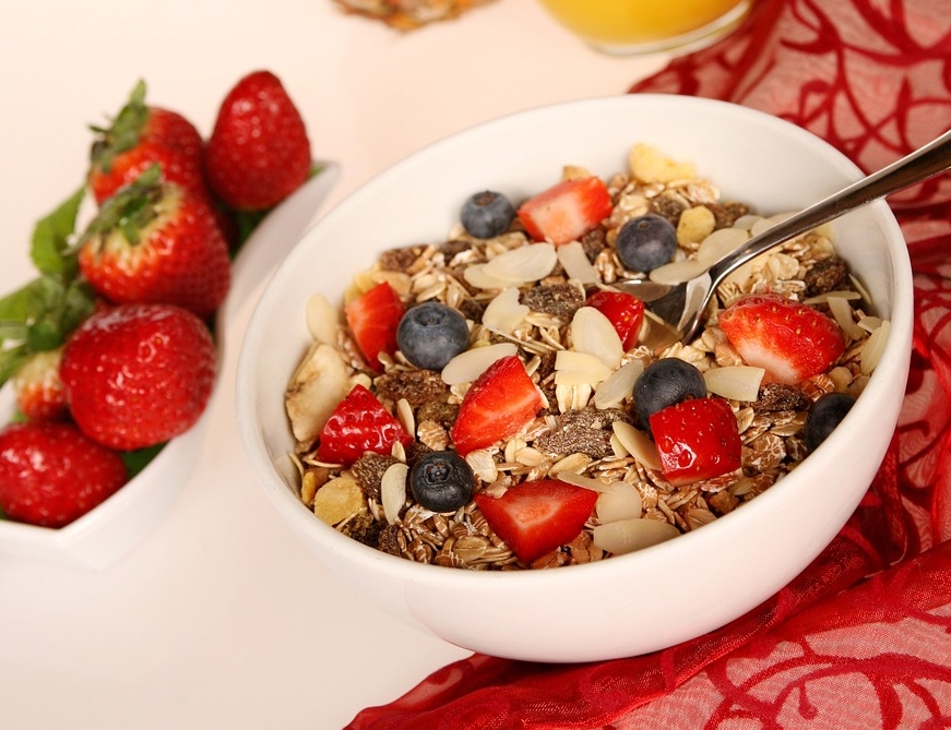 《黃帝內(nèi)經(jīng)》：食養(yǎng)五臟，五谷為基